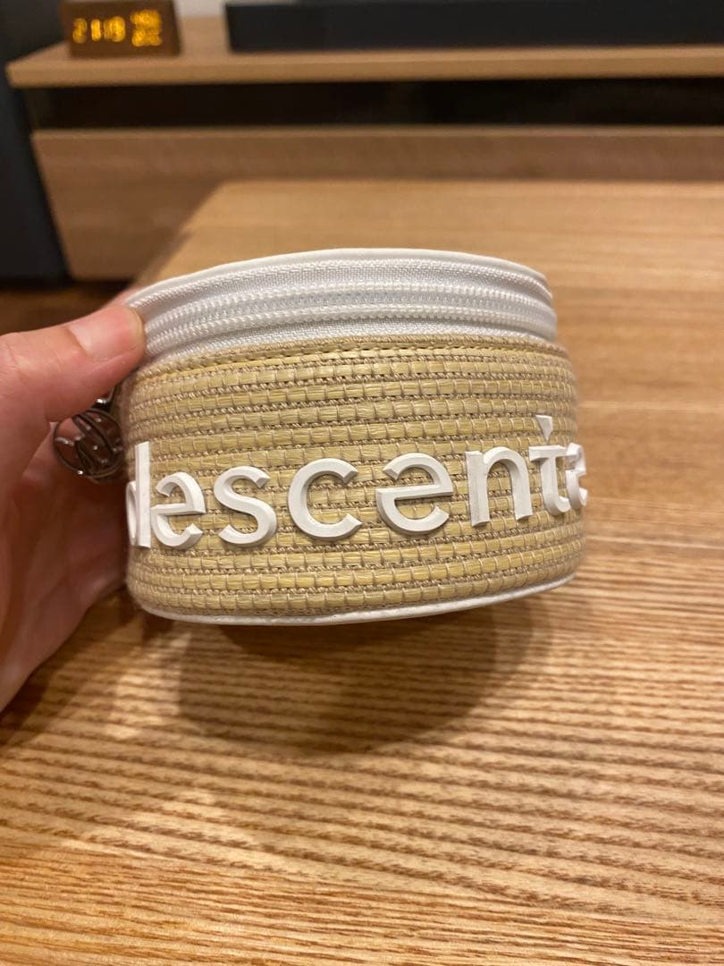 小物入れ ストロー風素材 アクセサリーホルダー デサントゴルフ