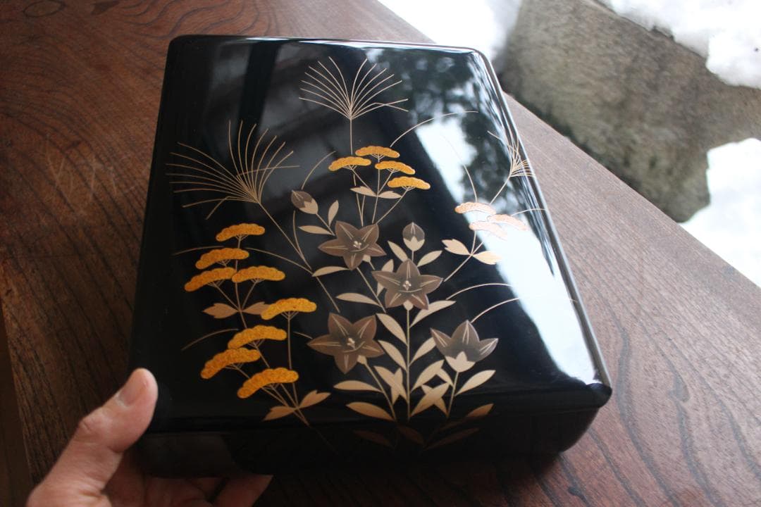 デッドストック！上質黒漆に極上秋草蒔絵の美しい文箱（検京塗輪島塗蒔絵沈金小箱