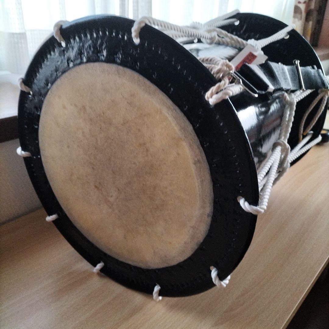 「なお様ご依頼商品」担ぎ太鼓　締太鼓　和太鼓 　天然皮革　ストラップ付中古品⑧