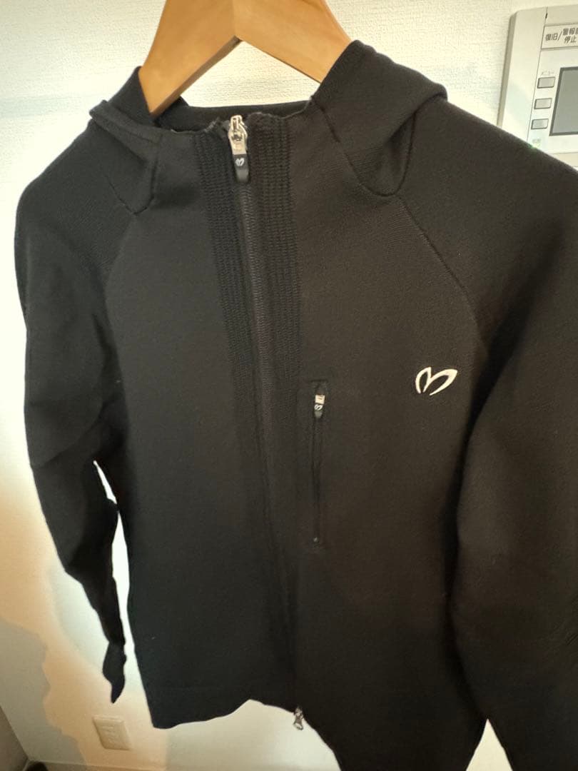 マスターバニー　MBE ニット　セットアップ