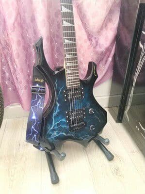 エレキギター【新品未使用です】