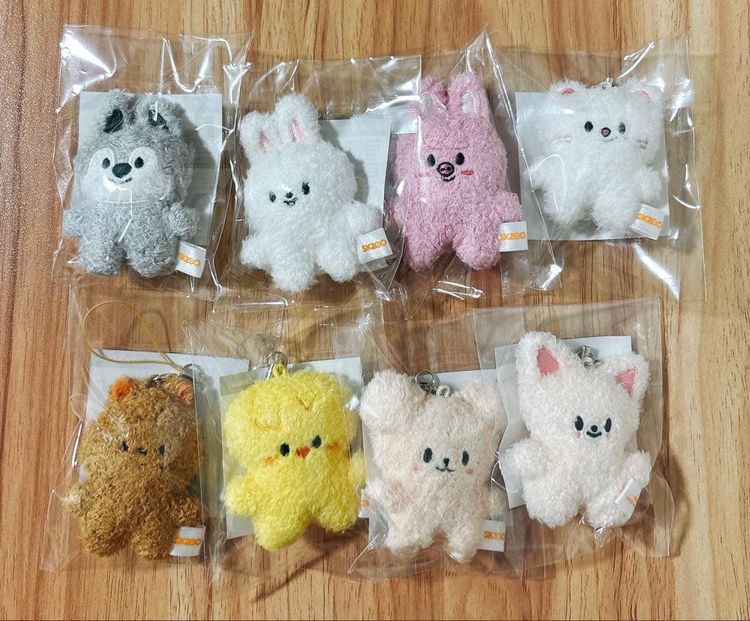 stray kids 5'CLOCK skzooマイクロキーリングコンプ