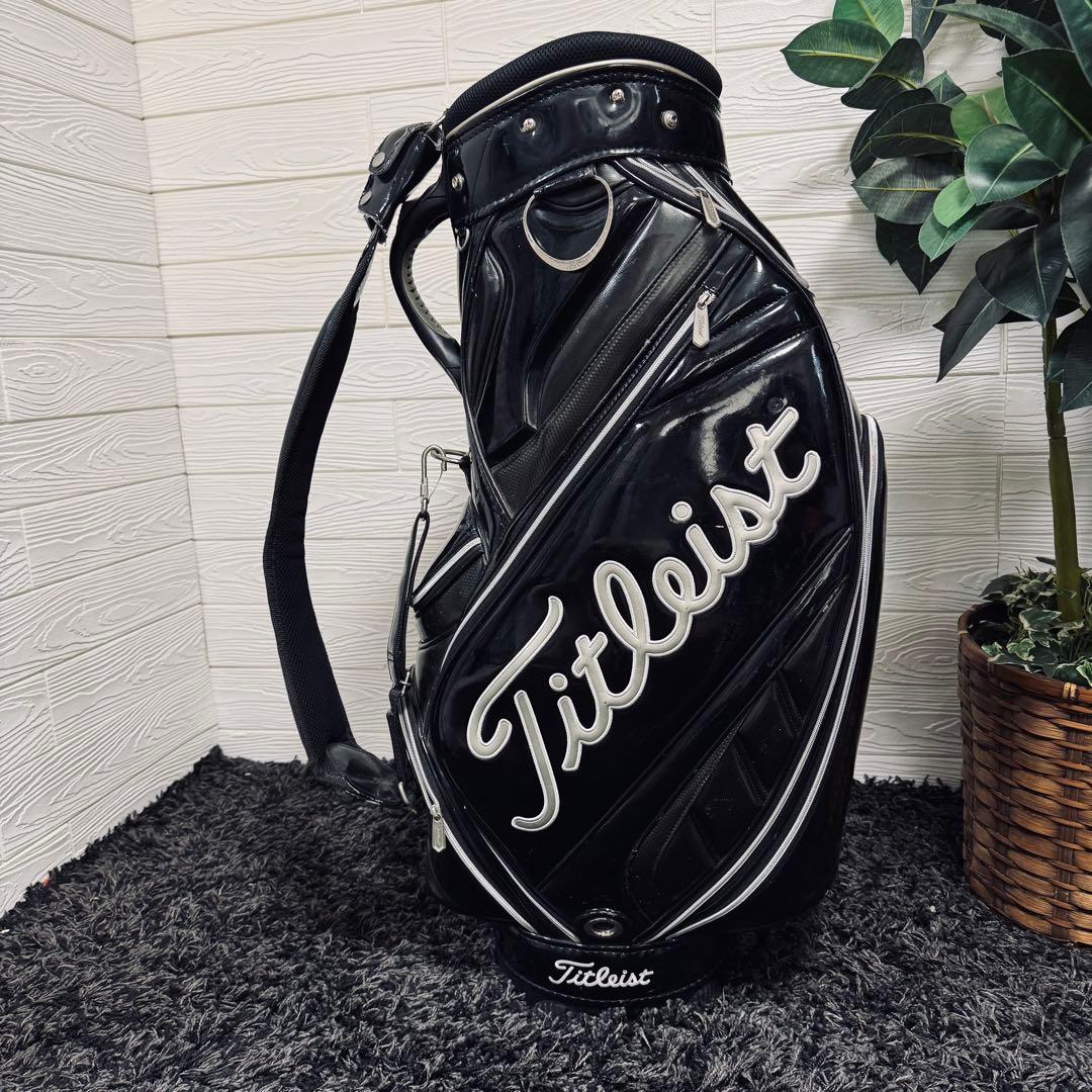 タイトリスト　キャディバッグ エナメル