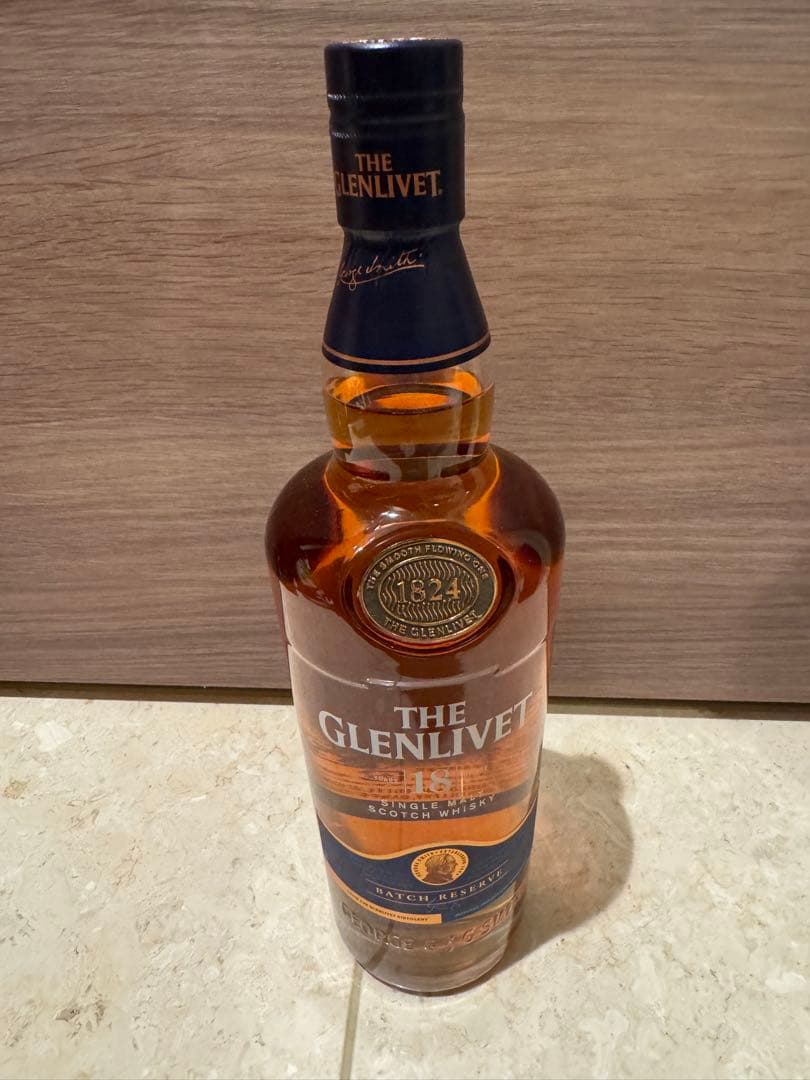 ザ・グレンリベット18年　700ml