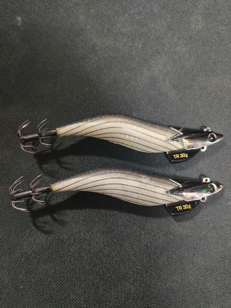 エギリー ダートマックスTR 30gブラックボーダーシルバー2本セット