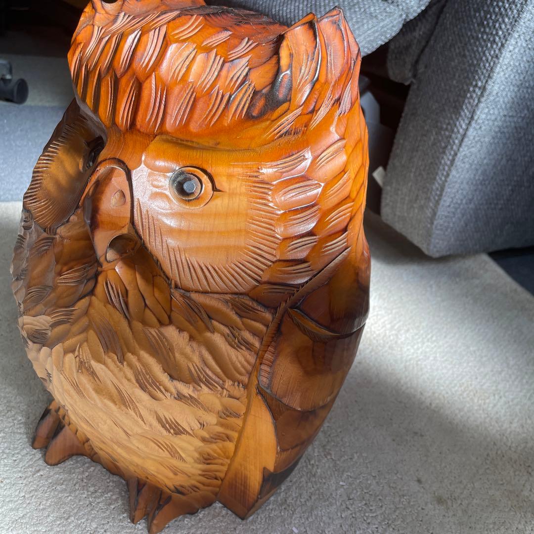 木彫り 名品フクロウ 美品希少 木彫民藝彫刻品。24