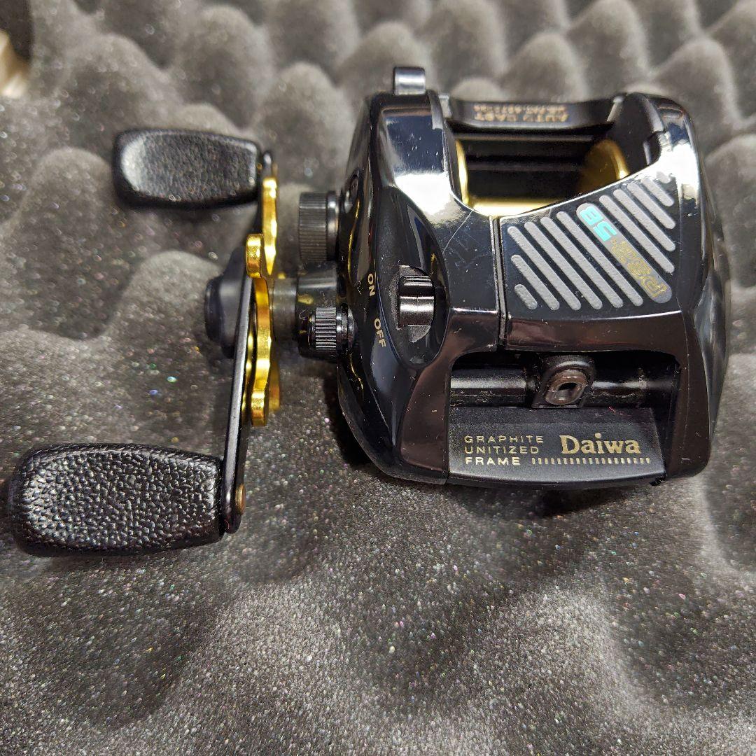 Daiwa BAITCASTING REEL PS2-5 新品未使用箱のみ無し