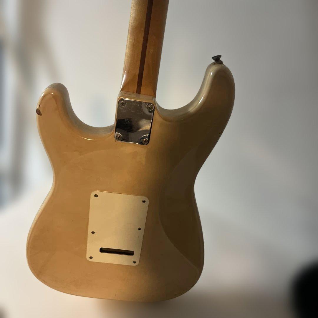 Fender Mexico ストラトキャスター