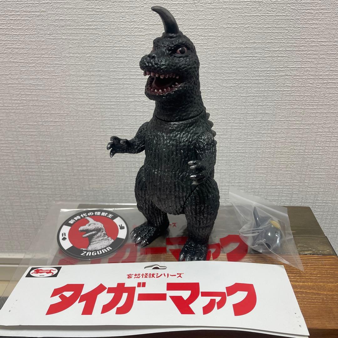 タイガーマァク 妄想怪獣シリーズ ザグラ　ソフビ