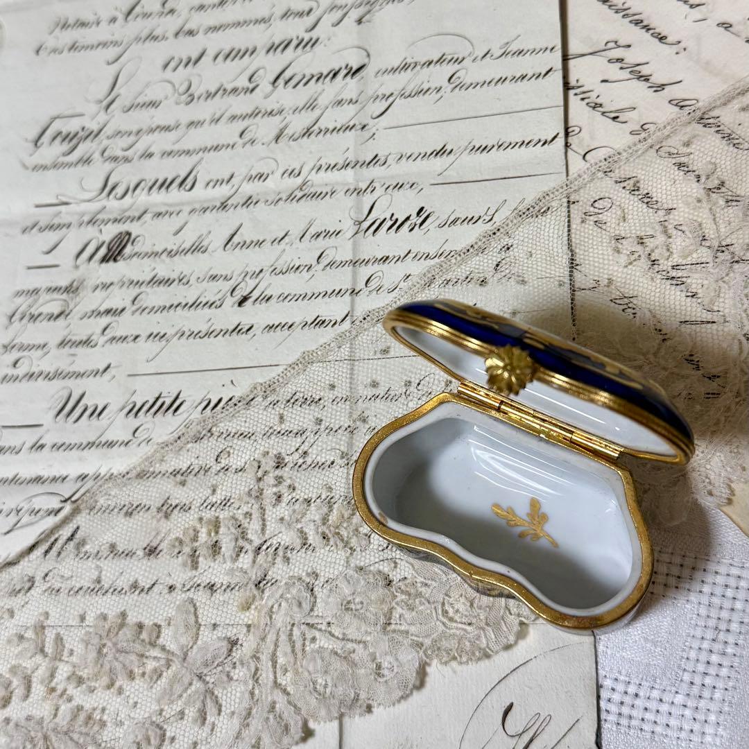 アンティーク　リモージュ　トリンケット　花柄の陶器　小物入れ　蚤の市