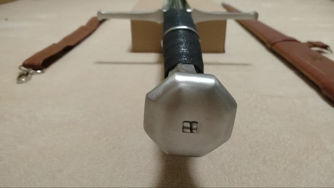 小さなさな店-１番-　八角首西洋剣