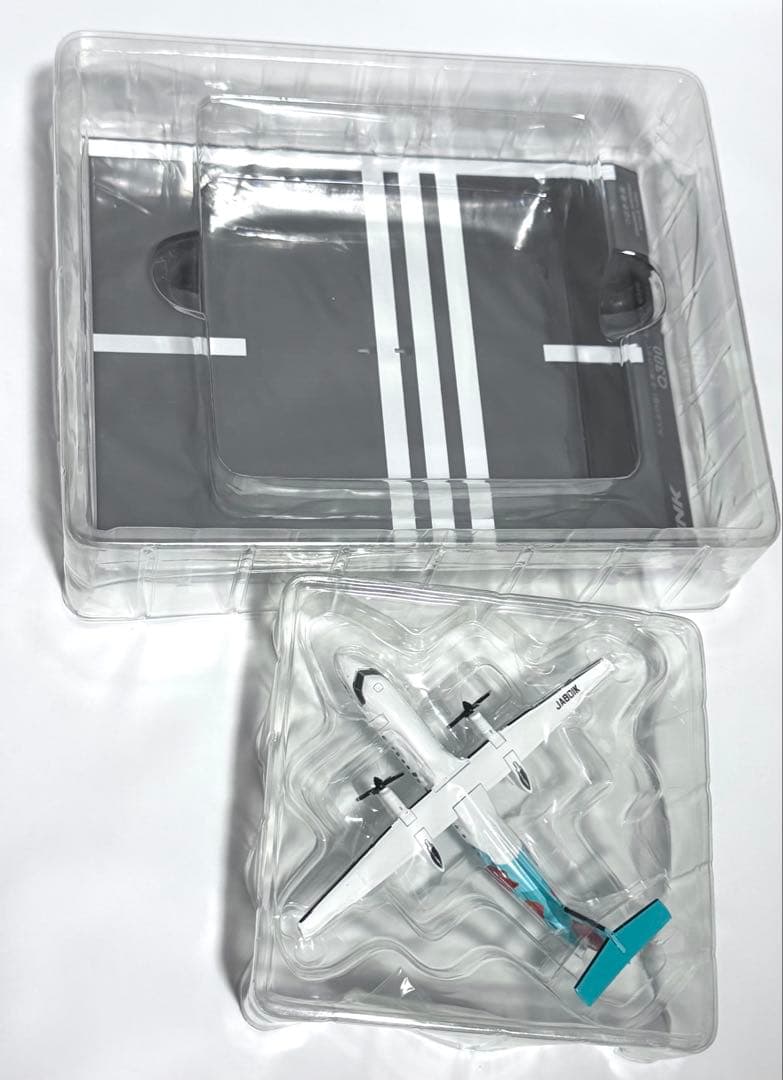 全日空商事 1/200 DHC-8-300 ANK TSUBAKI LIVERY