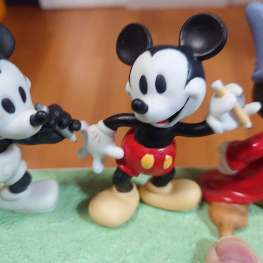 【貴重品】ディズニー　ミッキーマウスミレニアムフィギュア2000年限定500個