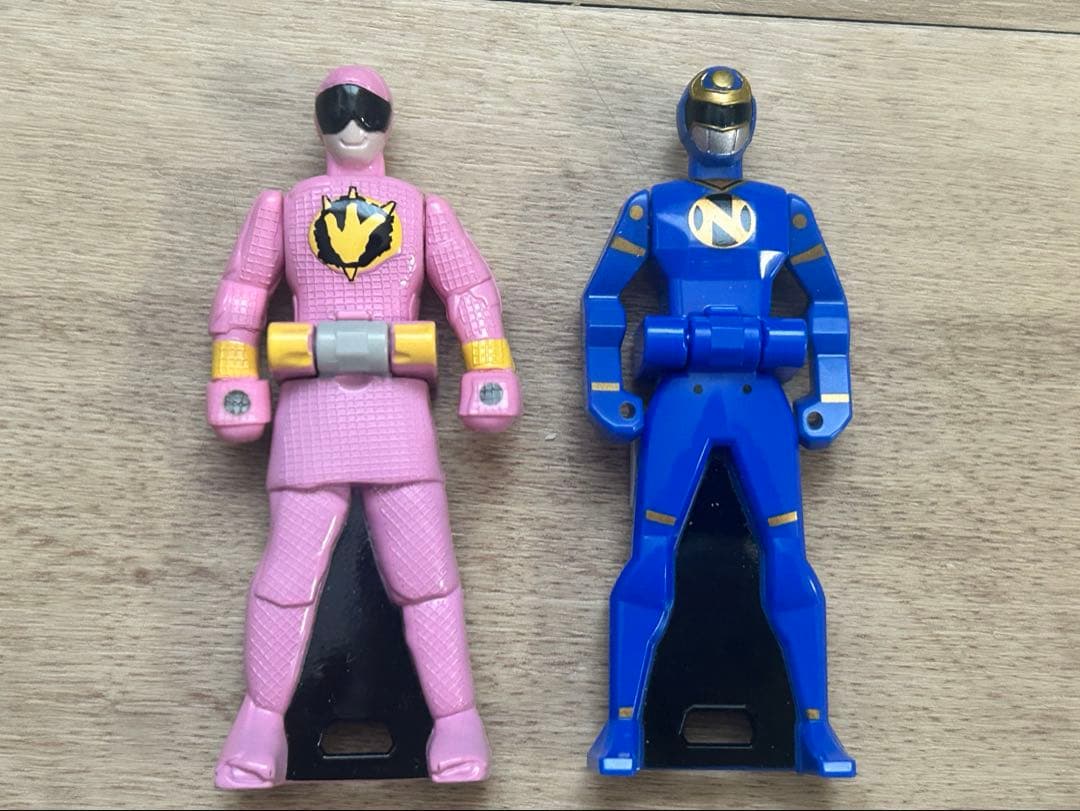 レンジャーキー　アバレピンク＆ニンジャマン