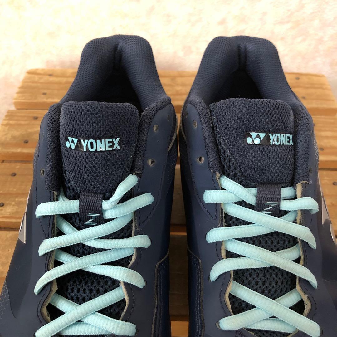 【美品】YONEX パワークッションスリム SHB65Z3S 26.5cm