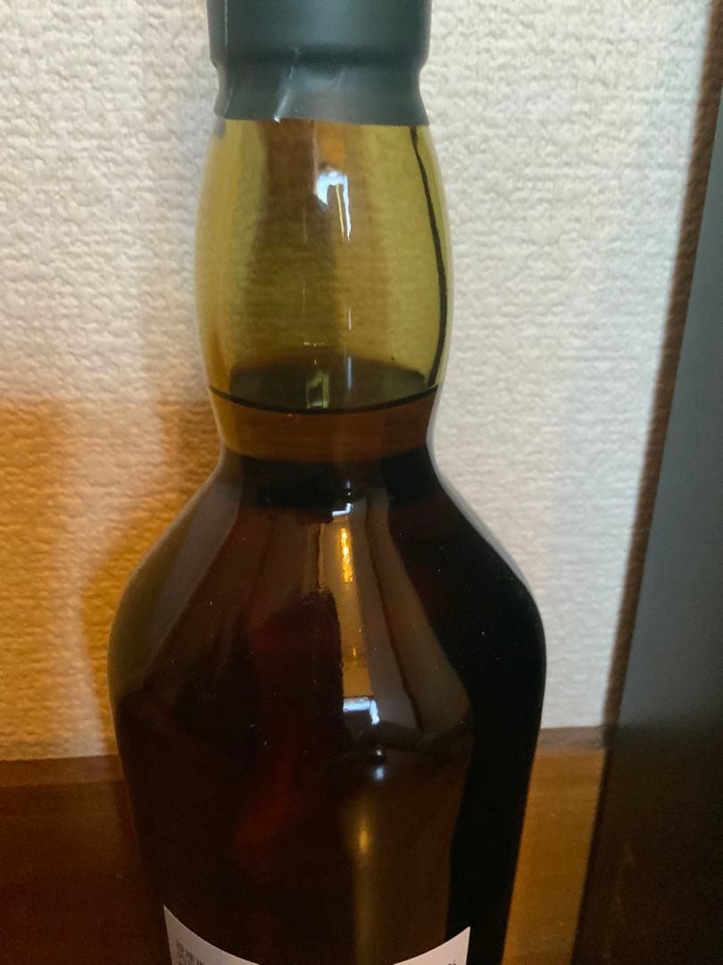 ウイスキー Lagavulin 16 Year Old 700ml 43%