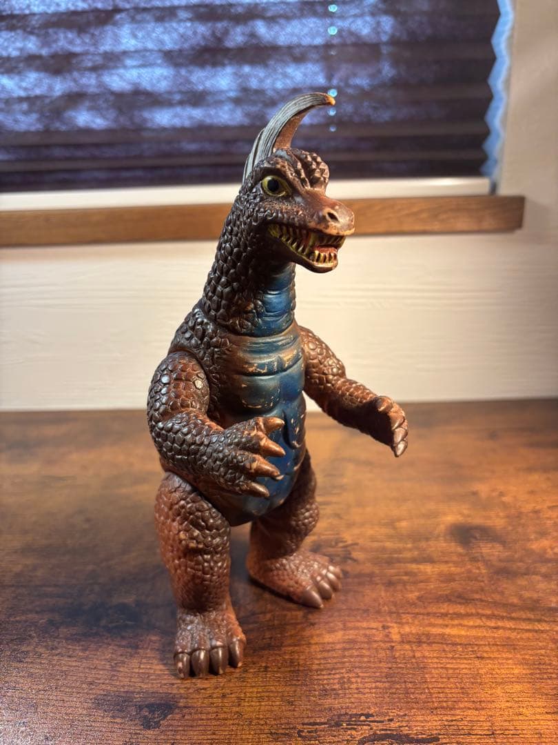 ブルマァク　アーストロン　当時物　ソフビ　ウルトラマン　怪獣　記名有り