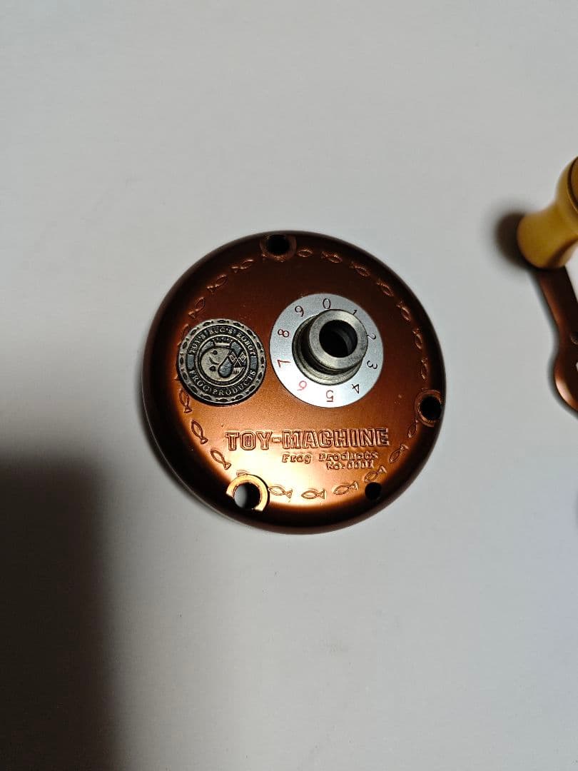 フロッグプロダクツNO.0001ベイトリールパーツ ブラウン