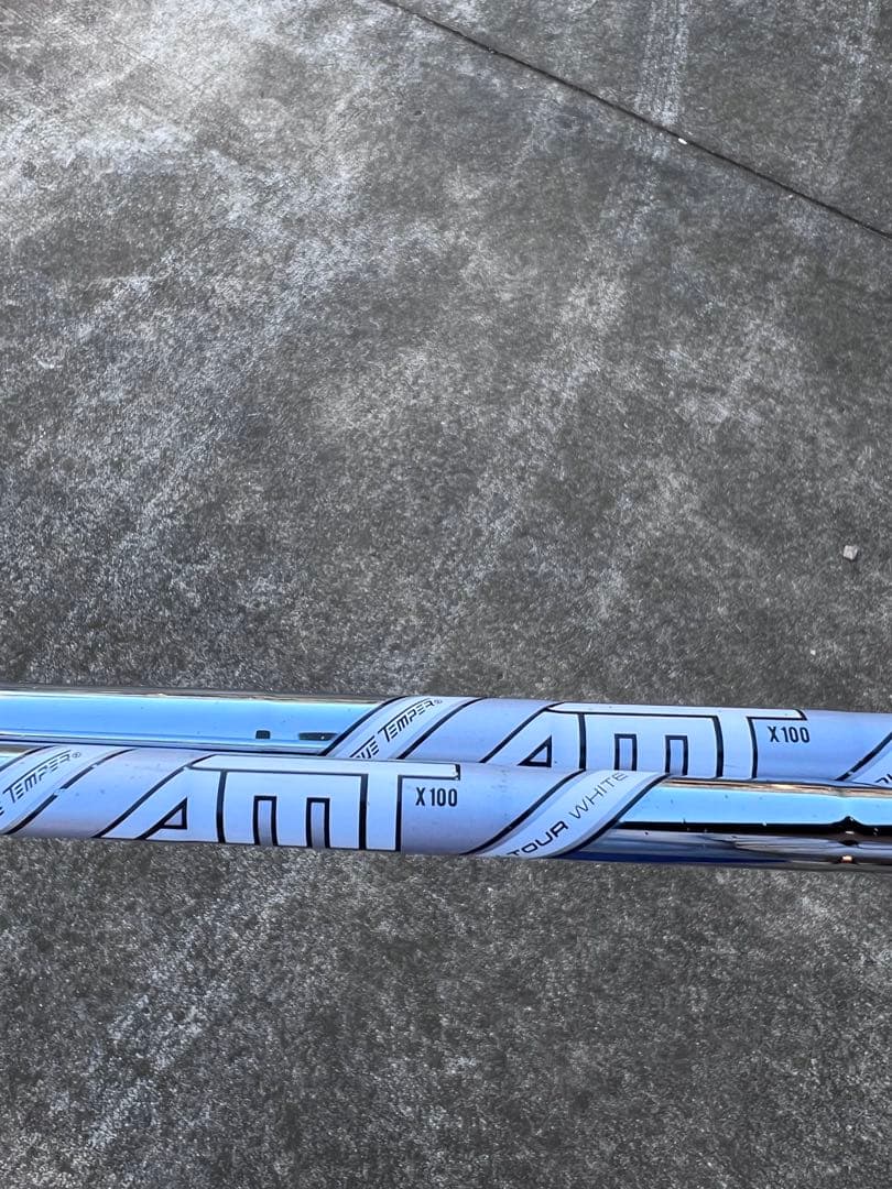 ブリヂストン　無限ウェッジ　52&58度　 AMTホワイトx100