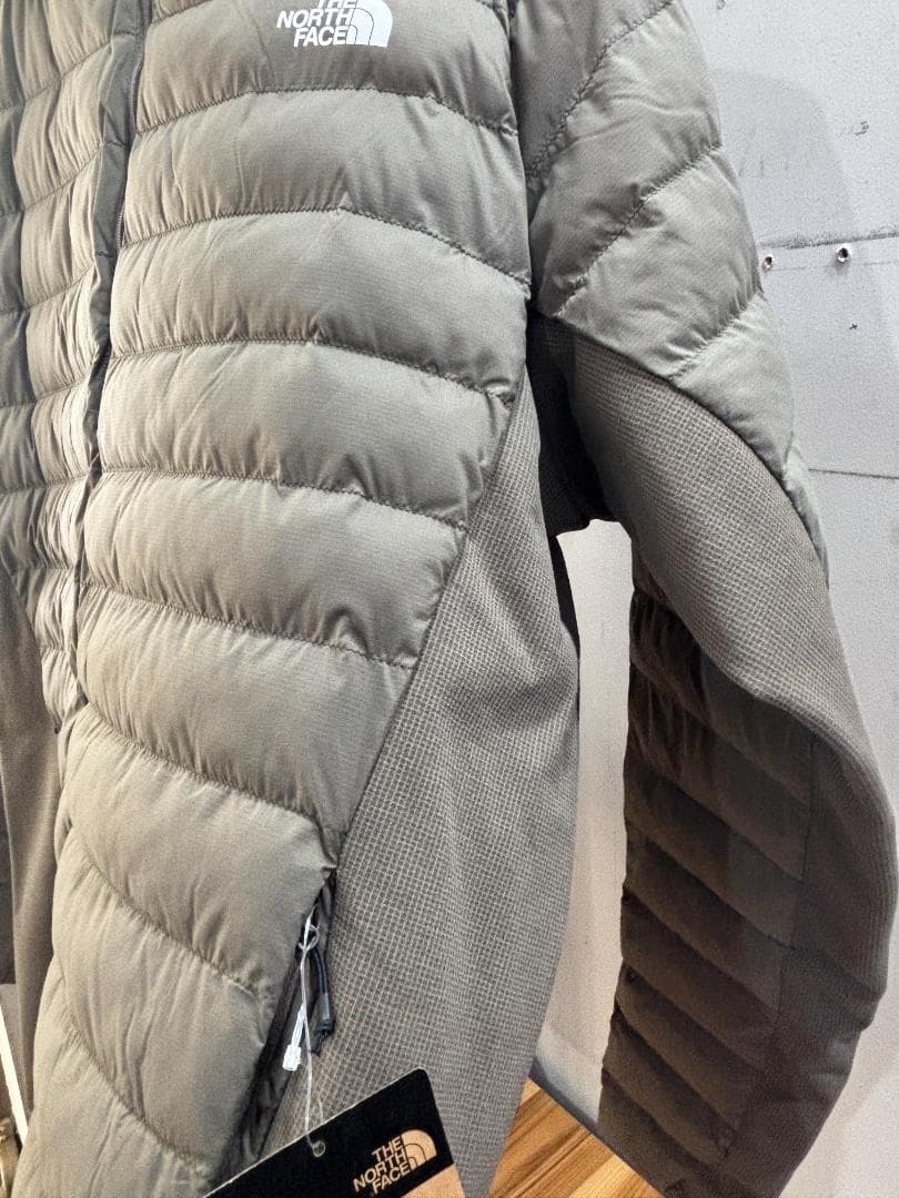 ザ ノースフェイス　RED RUN HOODIE　NY82576 Tトープ　XL