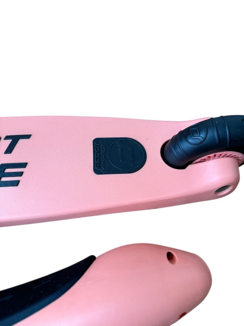 SCOOT AND RIDE ピーチ 三輪車 ヘルメット付　極美品