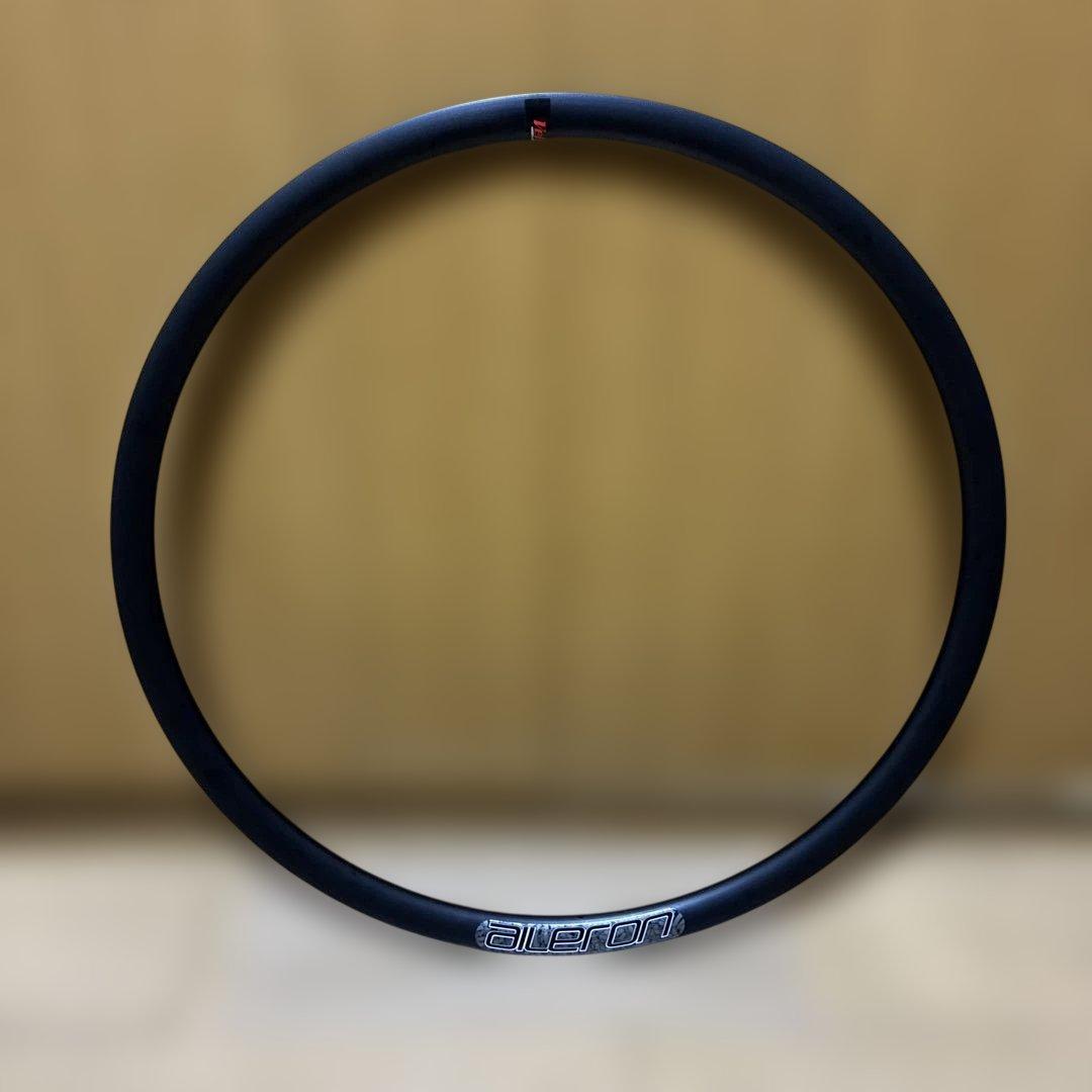 velocity aileron 28H リム 700c