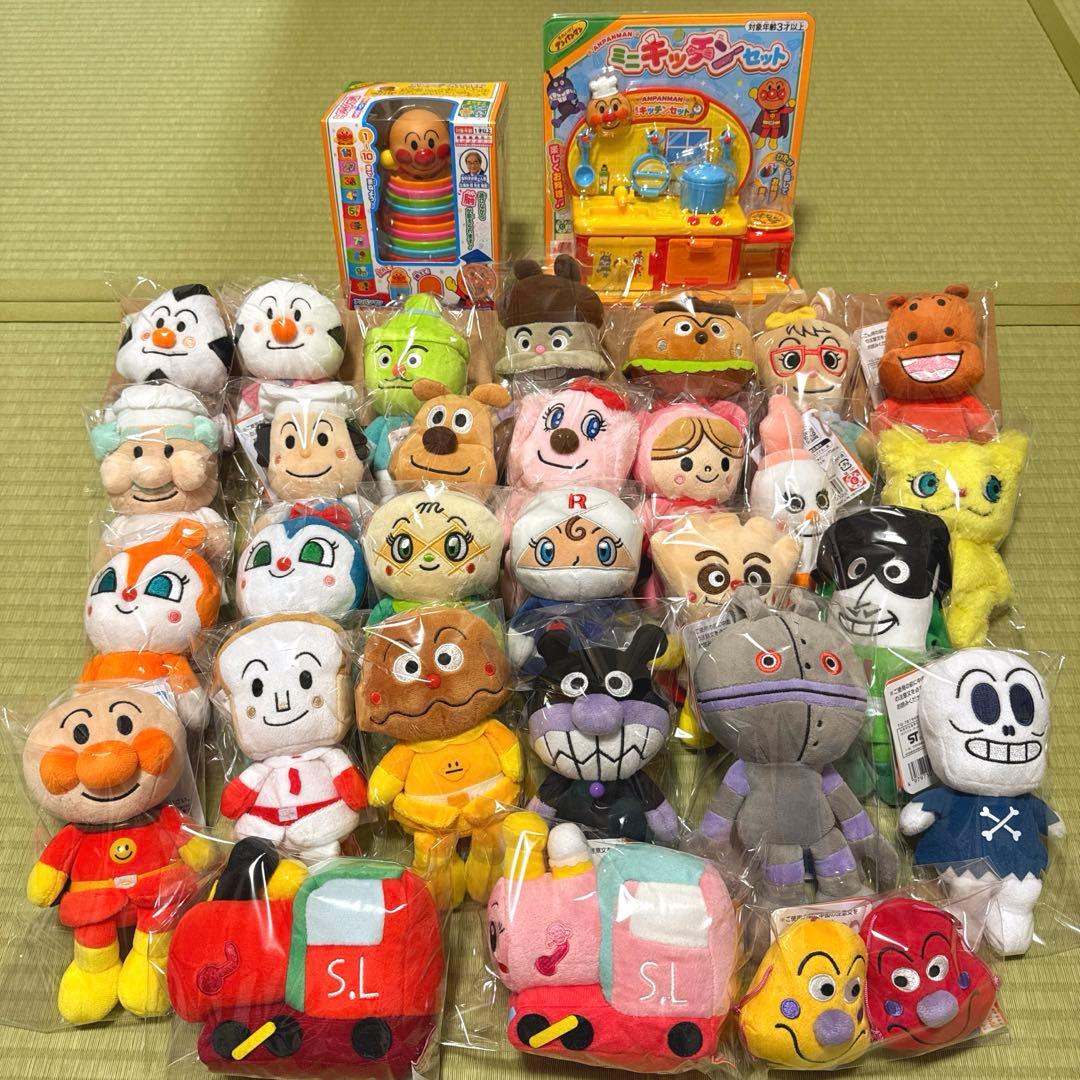 【新品未使用・個包装】アンパンマン プリちぃ★ビーンズ 29種類　おまけ付き☆