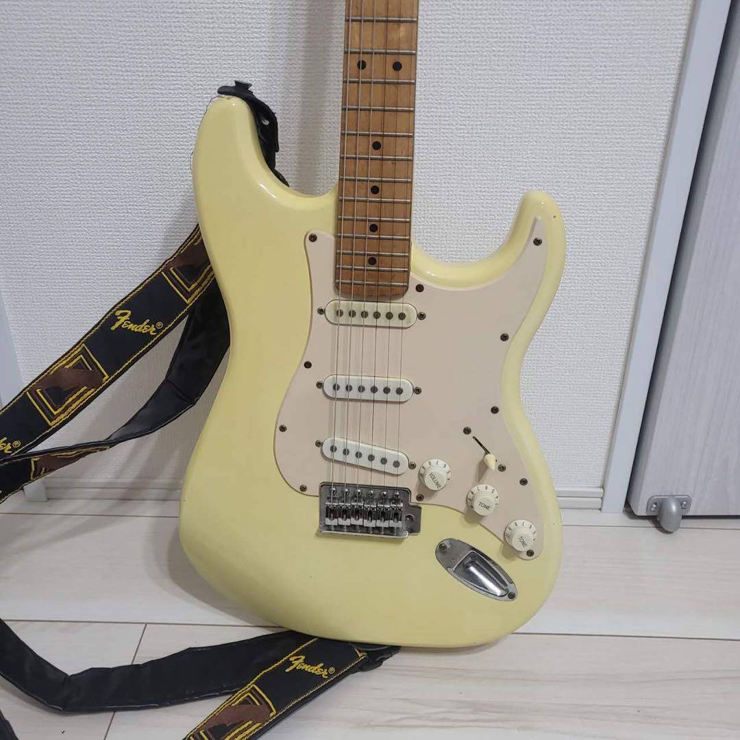 エレキギター ホワイト