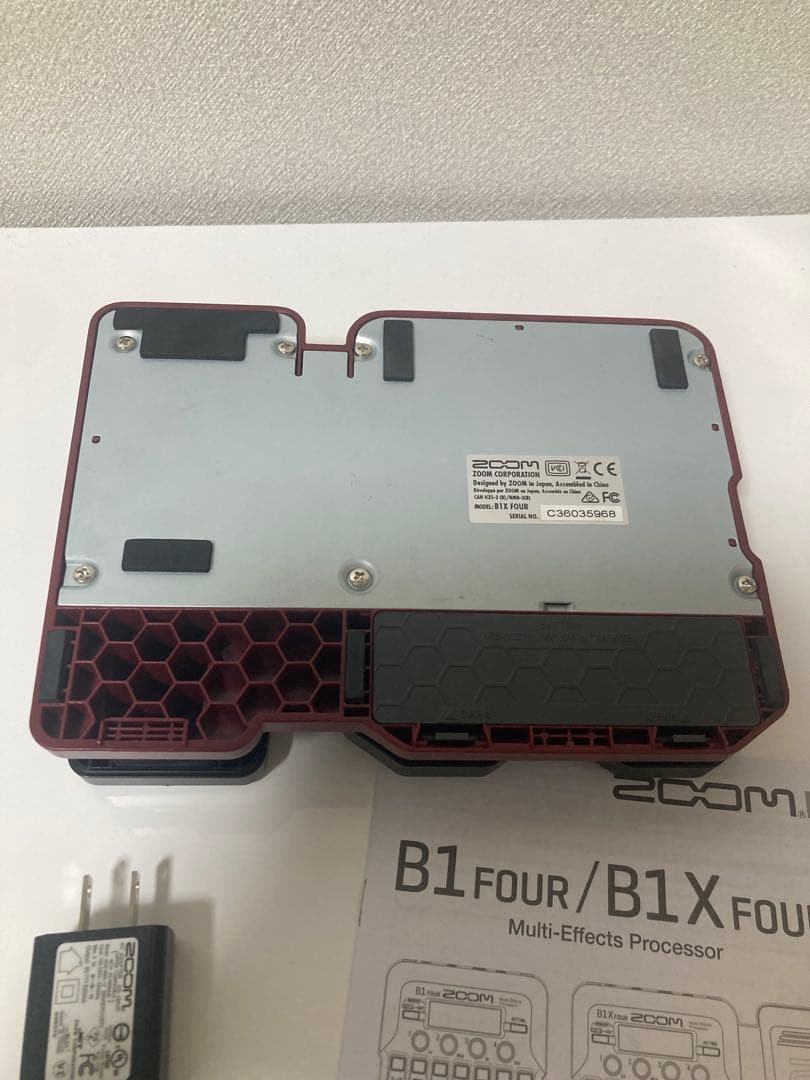 ZOOM B1 FOUR/B1X FOUR マルチエフェクター