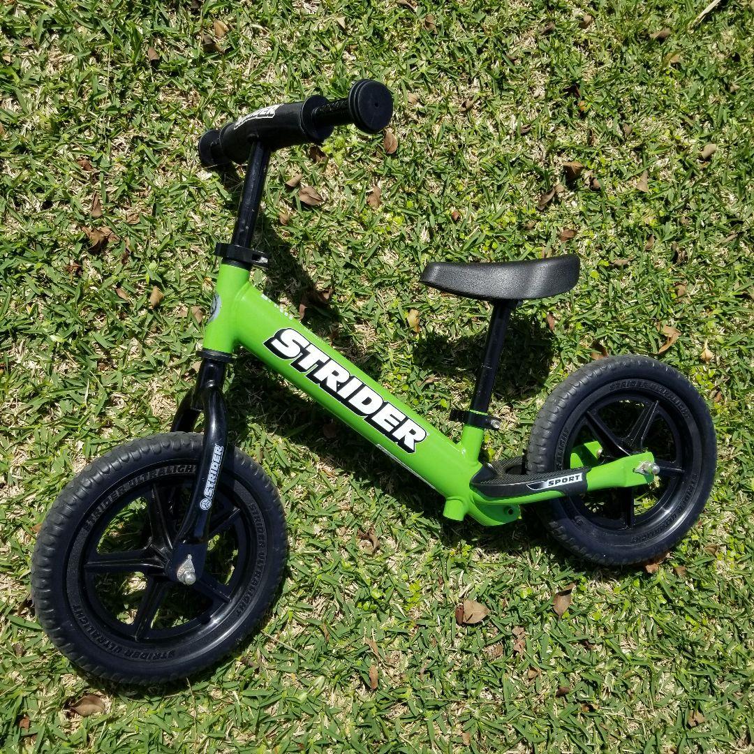 STRIDER スポーツモデル ストライダー グリーン 12インチ 日本正規品
