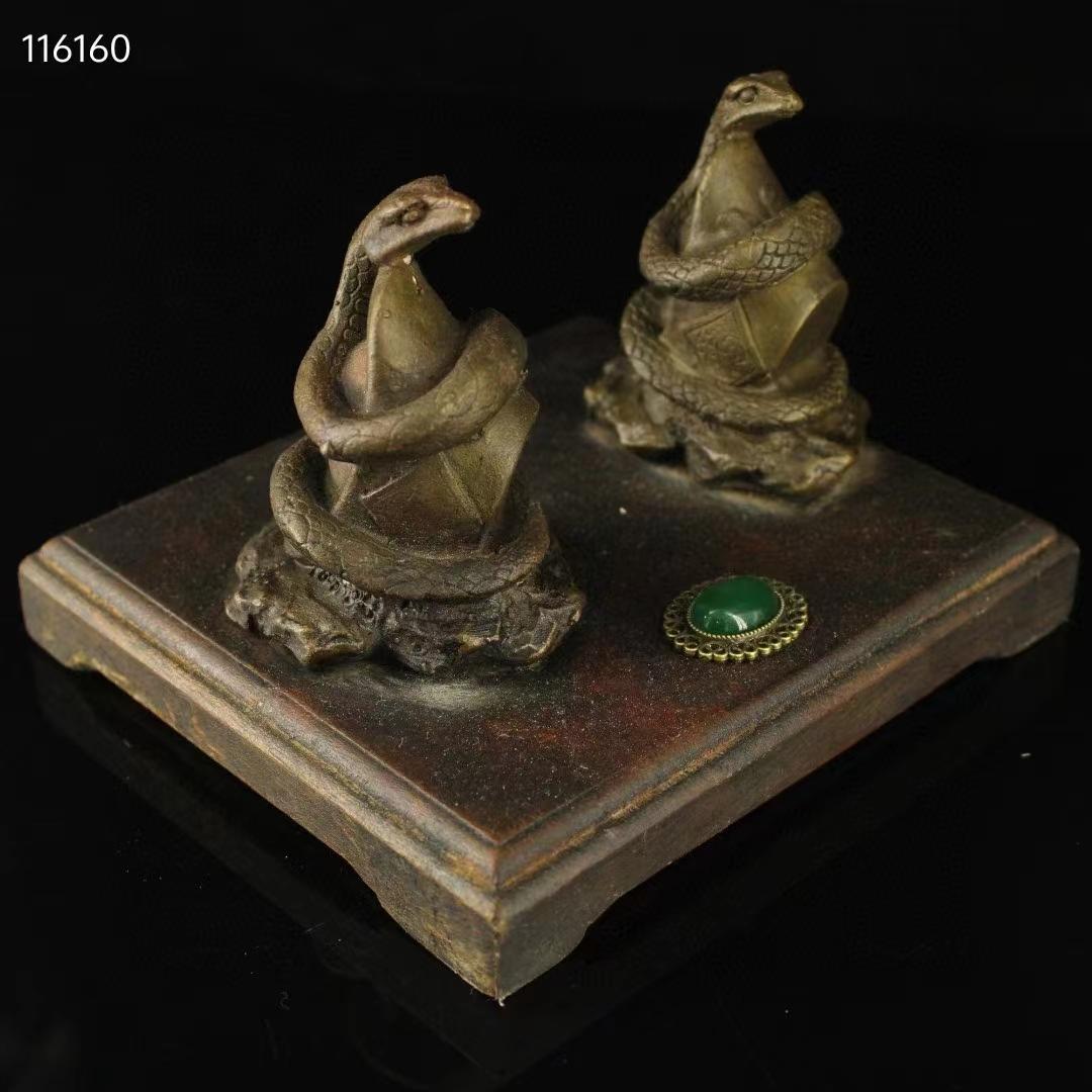 中国古美術・古い純銅・純手作り・宝石をモザイク招財蛇の飾り ・書道品・風水開運
