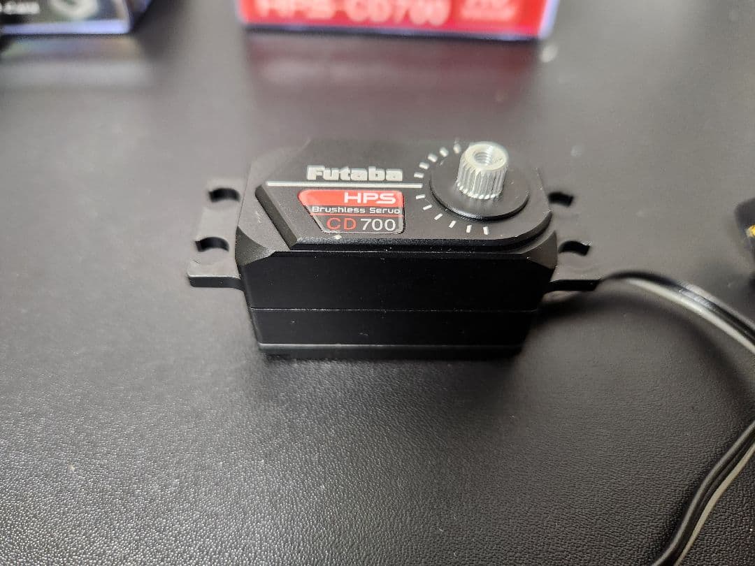FUTABA CD-700 GYD550 サーボ＆ジャイロセット