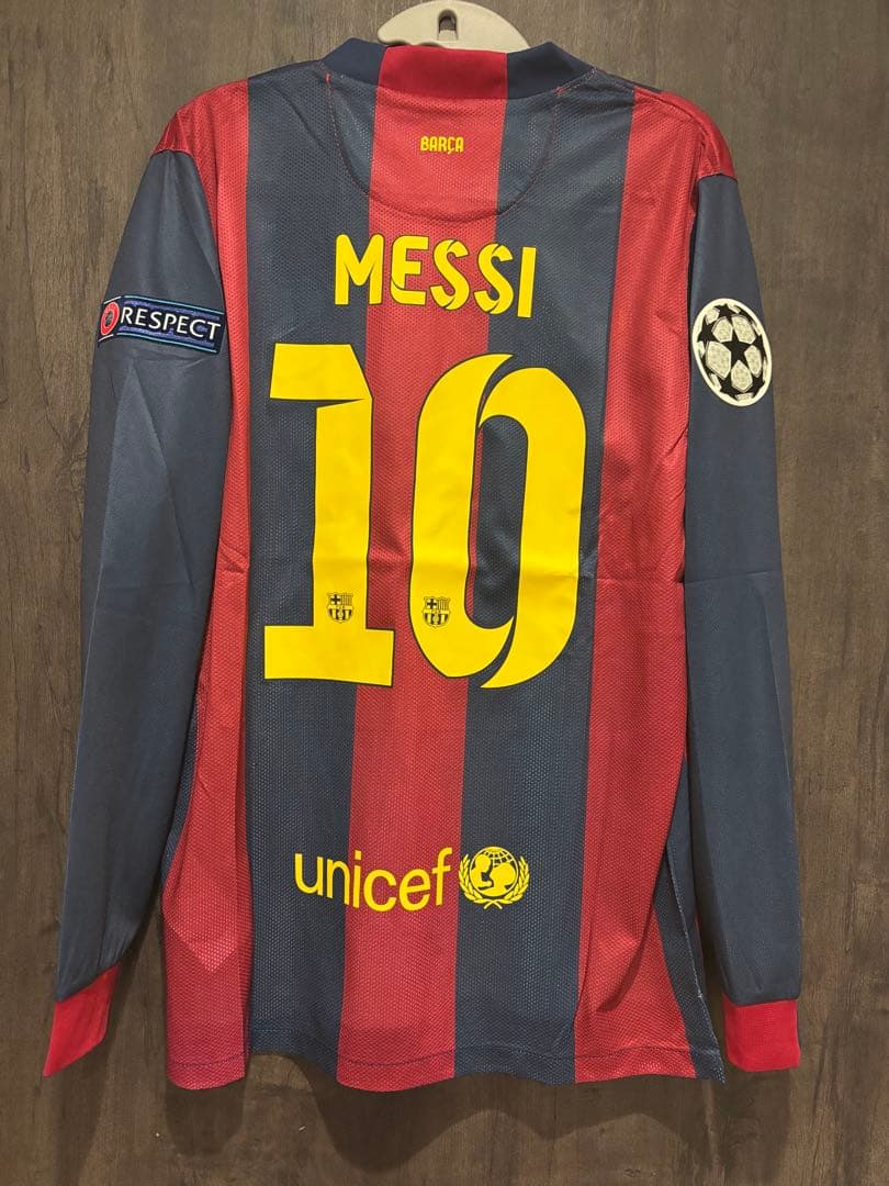 メッシ　バルセロユニフォーム　長袖