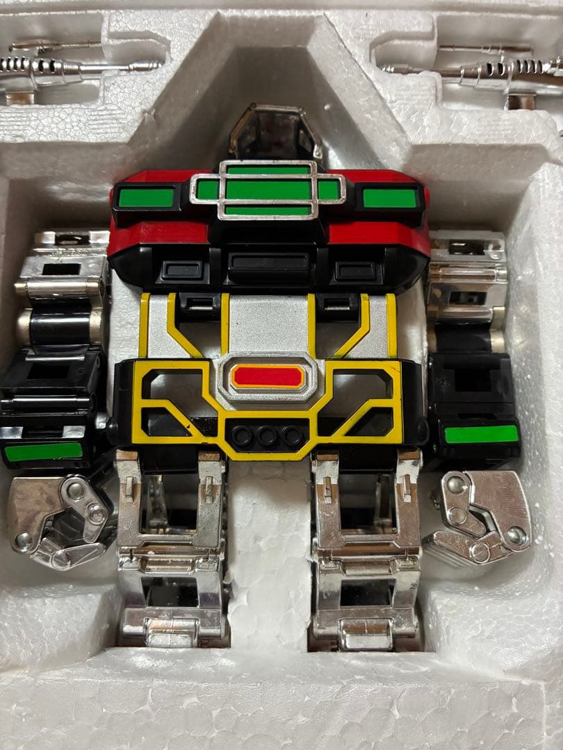 超合金 GC-17B フルアーマー 超電送レザリオン　ビデオ戦士レザリオン