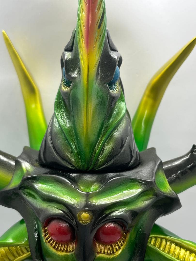 ヘラグラード・ジェードジョーカー　フィギュア　ソフビ