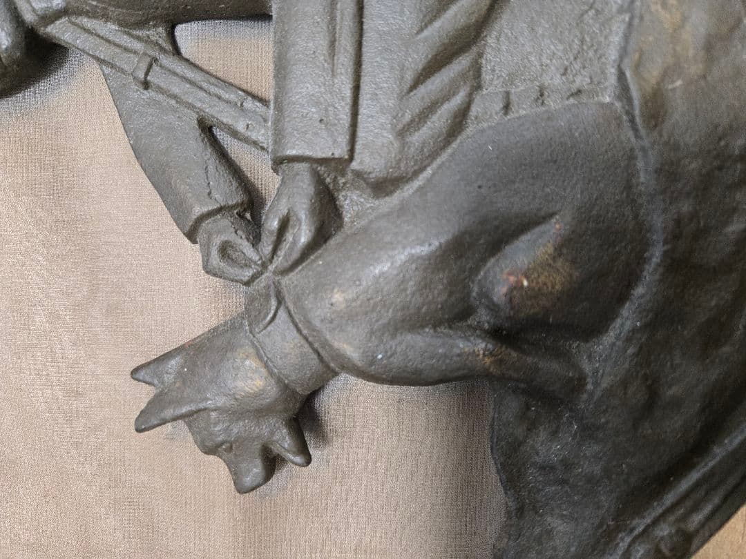 日本軍　軍用犬衝立て　レリーフ