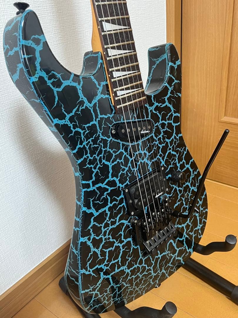 Charvel ディンキー　ブルークラックル　シャークインレイ　フロイドローズ