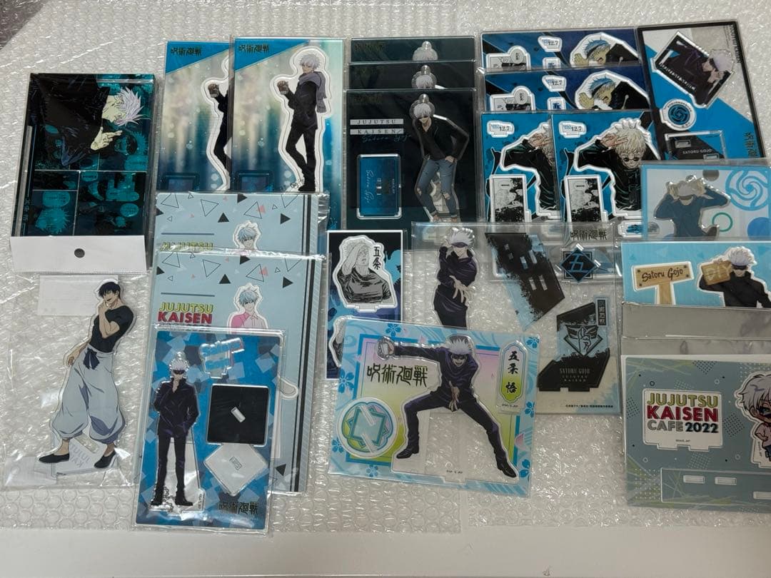 呪術廻戦 五条悟 まとめ売り アクリルスタンド ぬいぐるみ