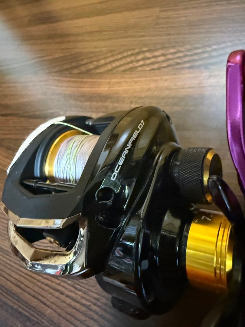 OCEANFIELD 7タコ釣り用ベイトリール 収納袋付き