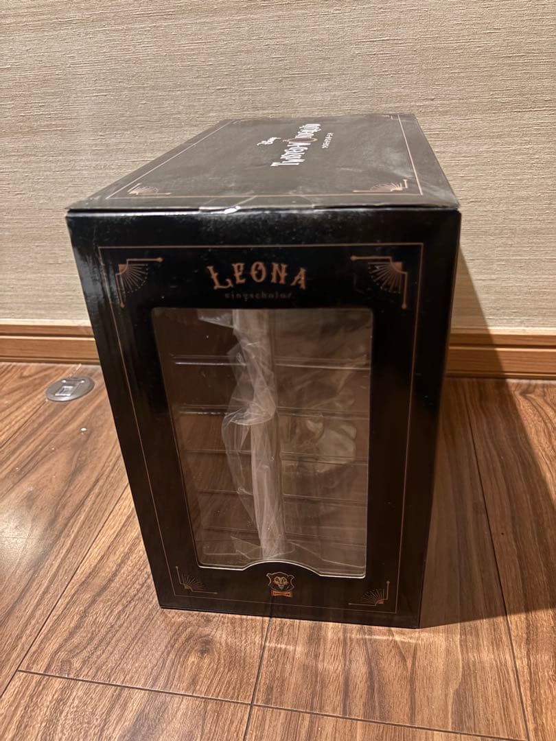 ツイステ　レオナ ・キングスカラー フィギュア