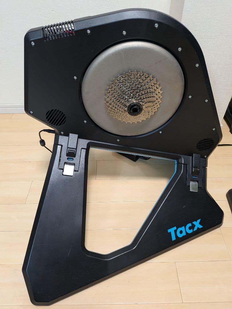 【て】【最終値下】Tacx Neo 2 固定ローラー