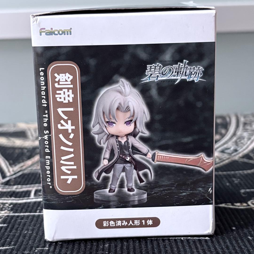 英雄伝説　碧の軌跡　剣帝 レオンハルト　フィギュア