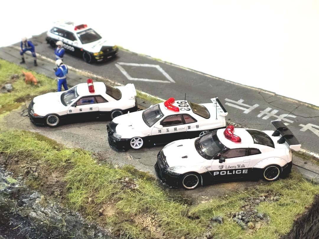 カスタム 現実的 警察ジオラマ 1:64 セット 限定