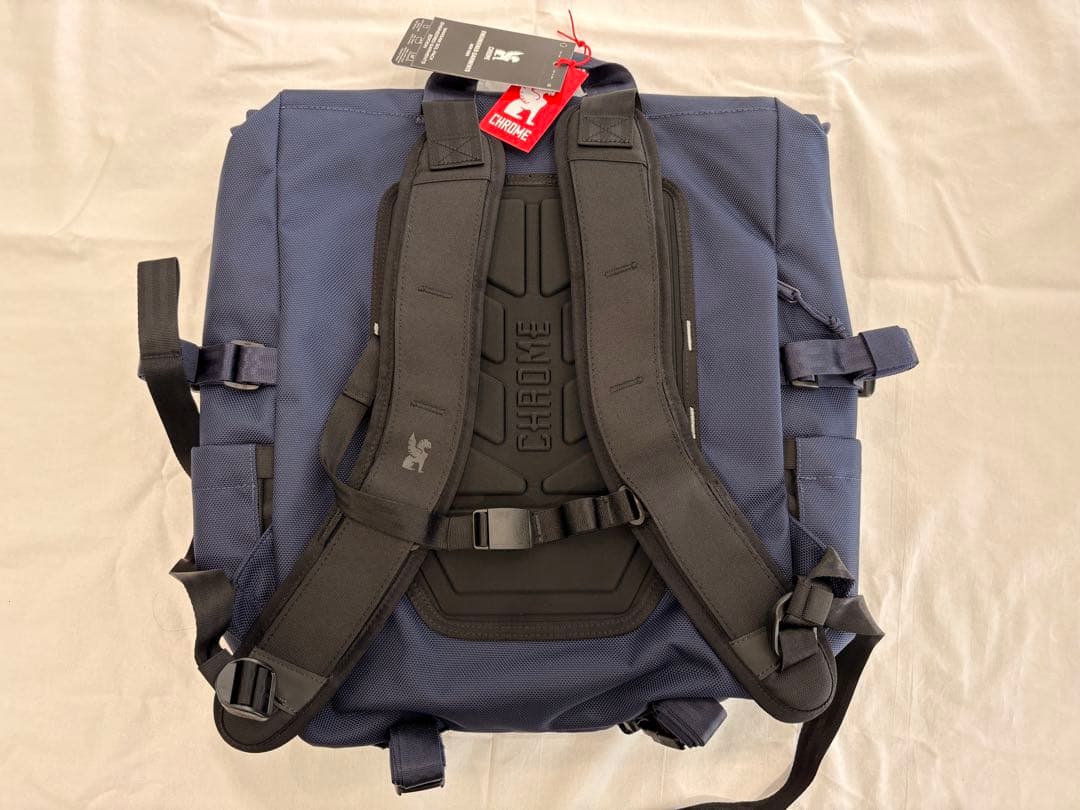 【新品未使用】chrome x e.g コラボ　ワルシャワ30L