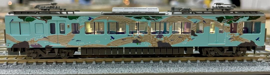 52席の至福 西武鉄道 4000系 マイクロエース A7394