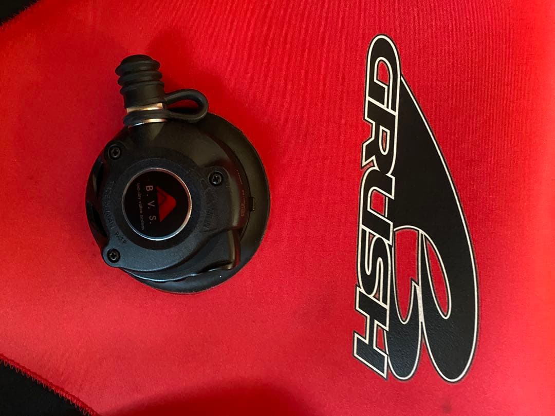 赤色　Lサイズ　ドライスーツ