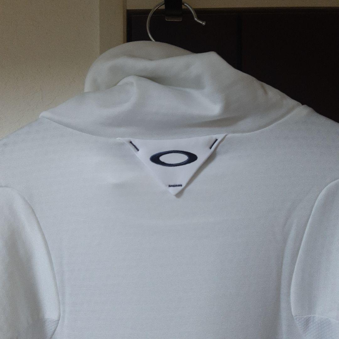 新品　オークリーゴルフ　メンズウエア　スカルタートルネックミドル　長袖シャツ