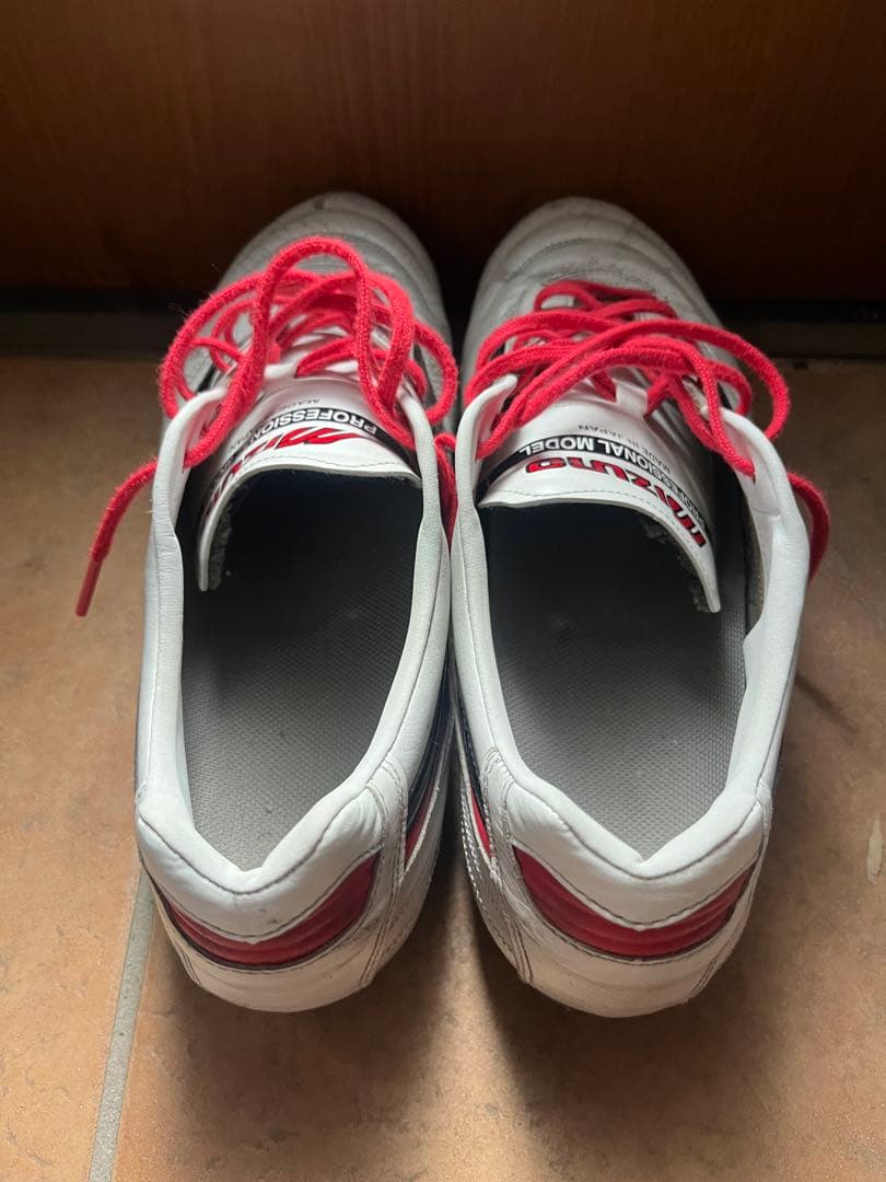 Mizuno Morelia サッカースパイク、サイズ27.5㎝送料無料