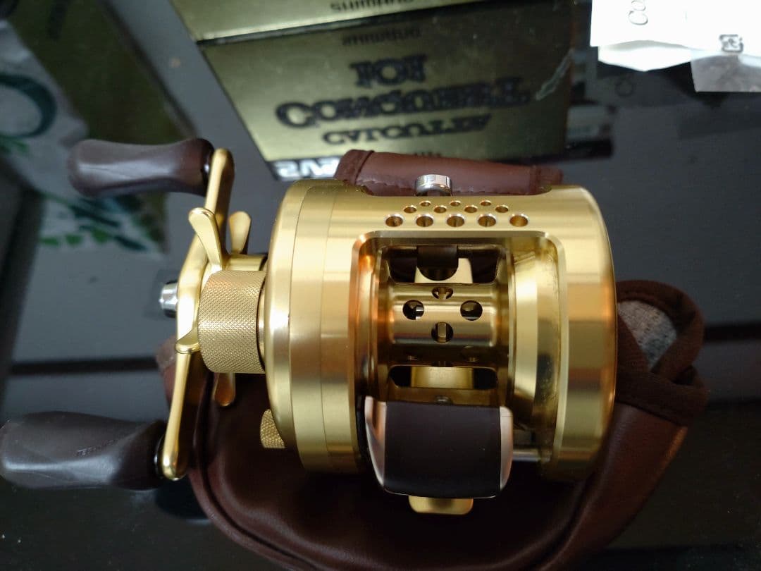 シマノ01カルカッタコンクエスト101