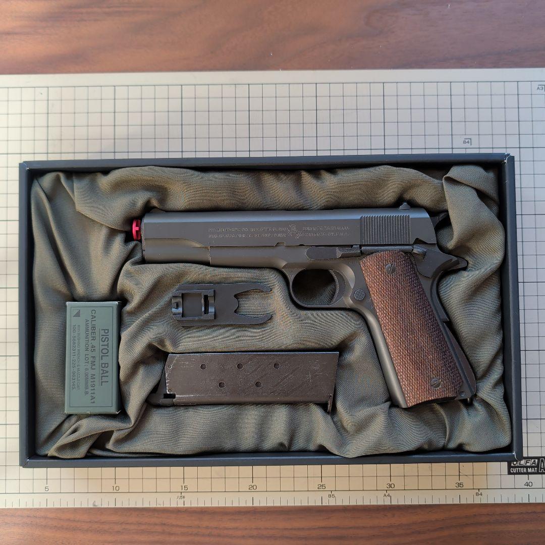 東京マルイ　M1911A1　コルトガバメント　ウッドグリップ付